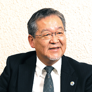 矢野健次氏