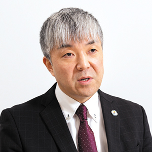 前田武志氏